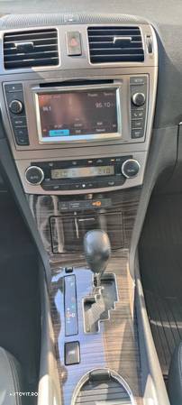 Toyota Avensis 2.2 D-CAT Luxury Aut - 15