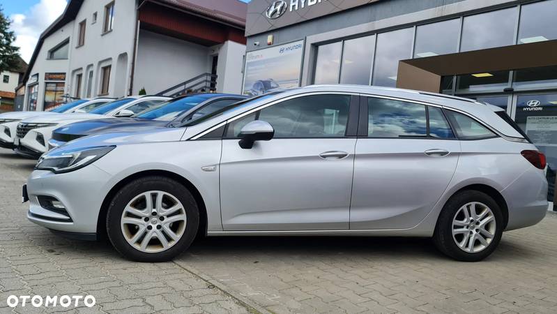 Opel Astra V 1.6 CDTI Enjoy - 3