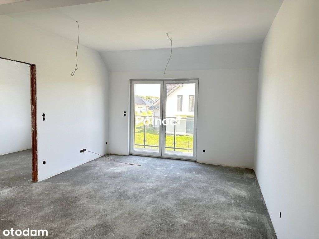 Nowe 3 pok., parking na 2 auta, strych, 2 balkony-10