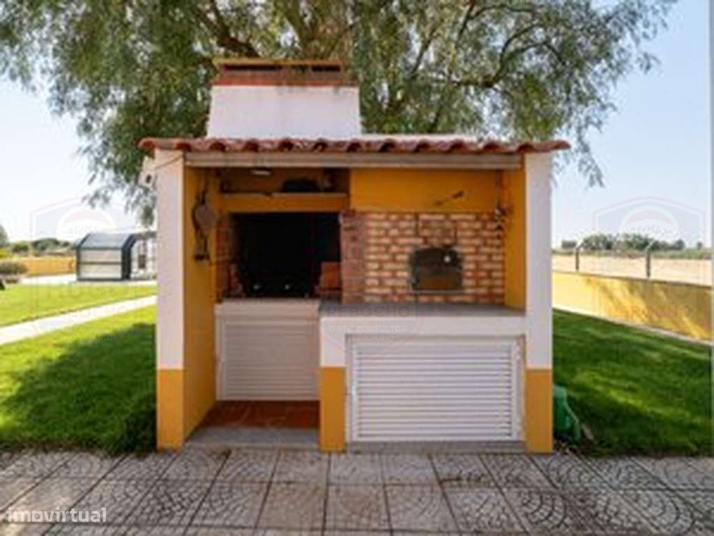 Descubra o privilégio de viver no coração do Alentejo!-47