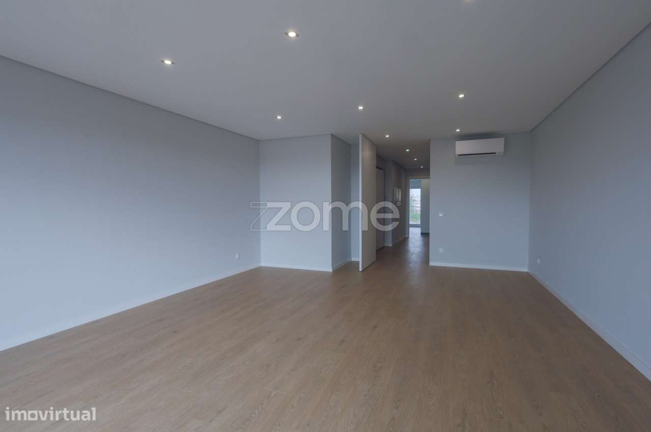 Apartamento T3 Com Garagem