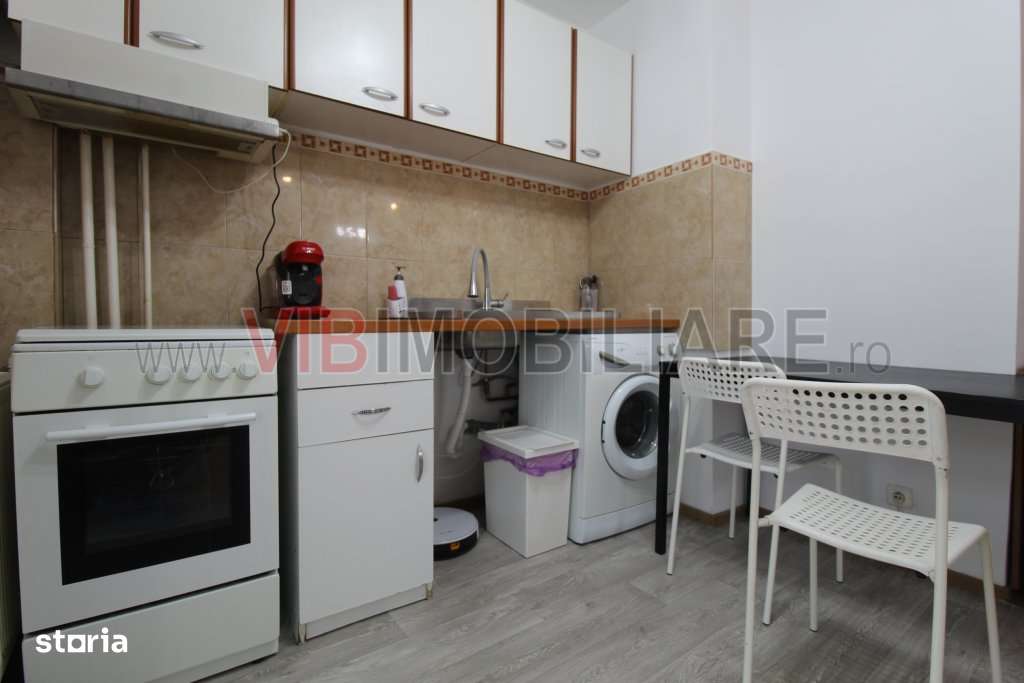 Calea Calarasilor - Piata Muncii - 2 balcoane - bloc mixt - Imagine principală: 4/12