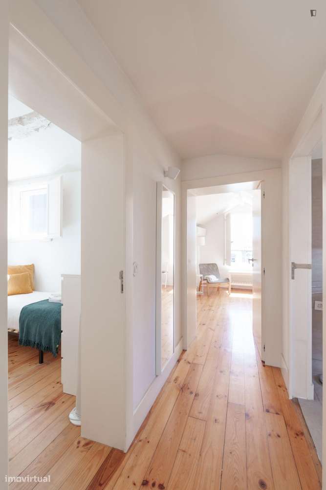 Apartamento com 2 quartos - localizado em Sé Porto - Grande imagem: 4/10