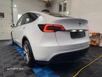 Tesla Model Y Long Range Dual Motor AWD - 17