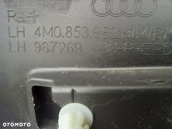 AUDI Q7 Quattro  4M0853969 listwa drzwi lewy tył 18-> - 6