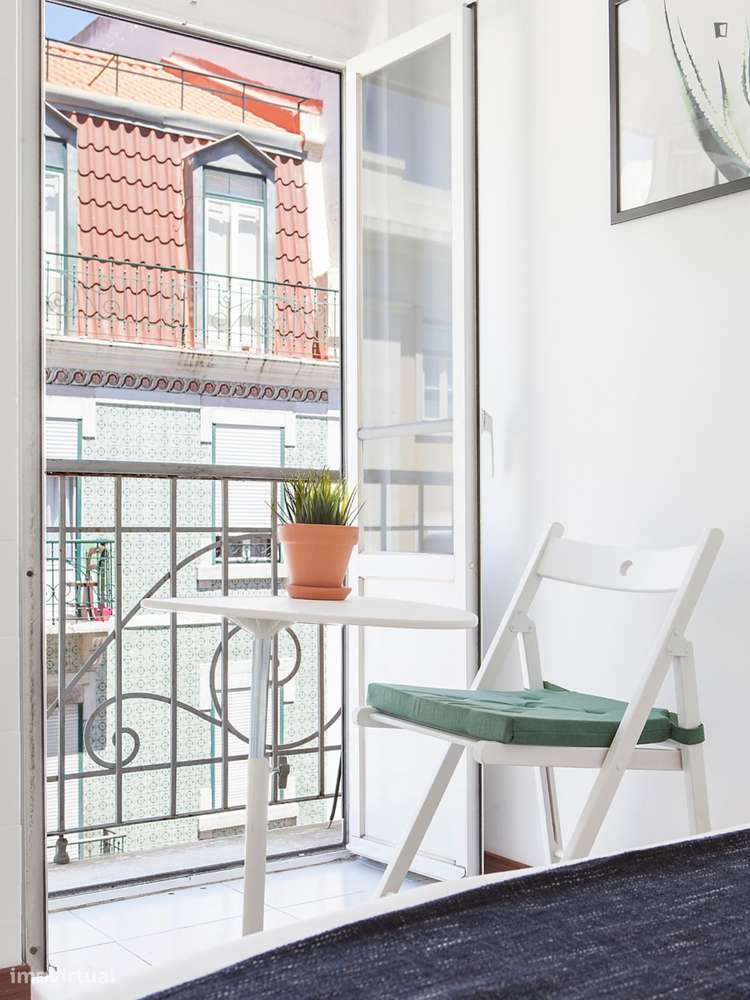 Quarto - localizado em Anjos Lisbon - Grande imagem: 3/10