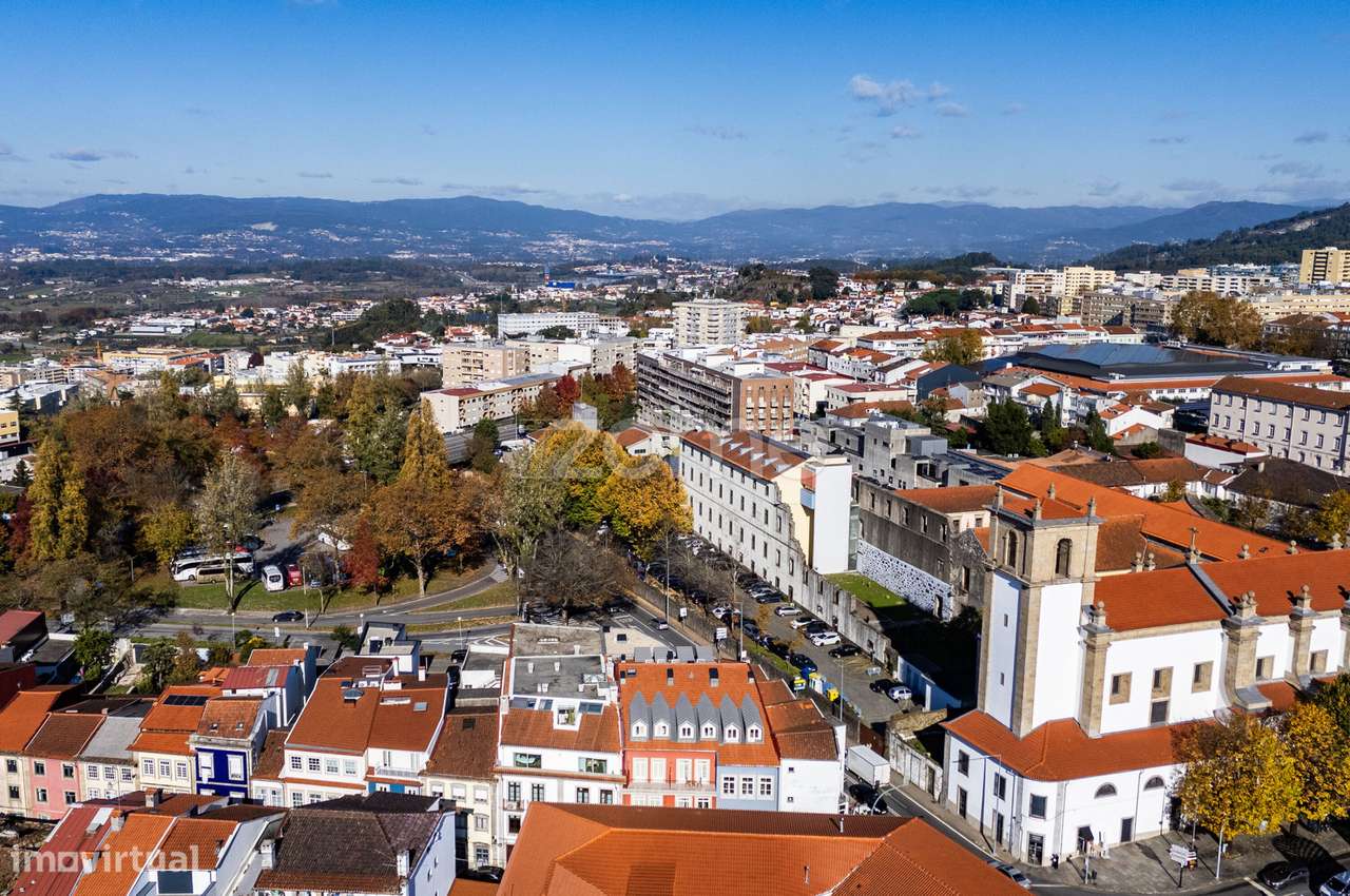 Loja 100 m² para Arrendamento no Centro Histórico de Braga - Grande imagem: 3/21