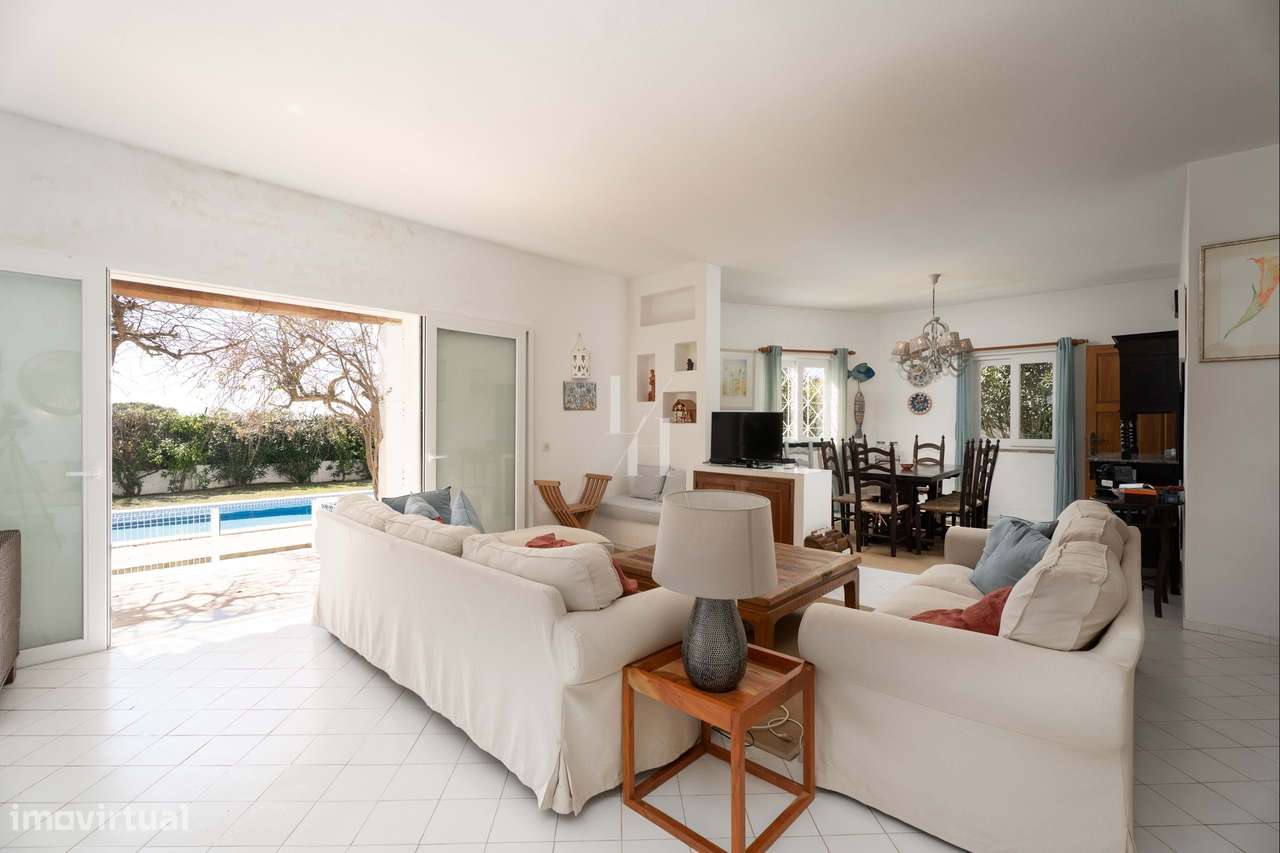 Moradia T5 para venda com vista mar, em Albufeira-7