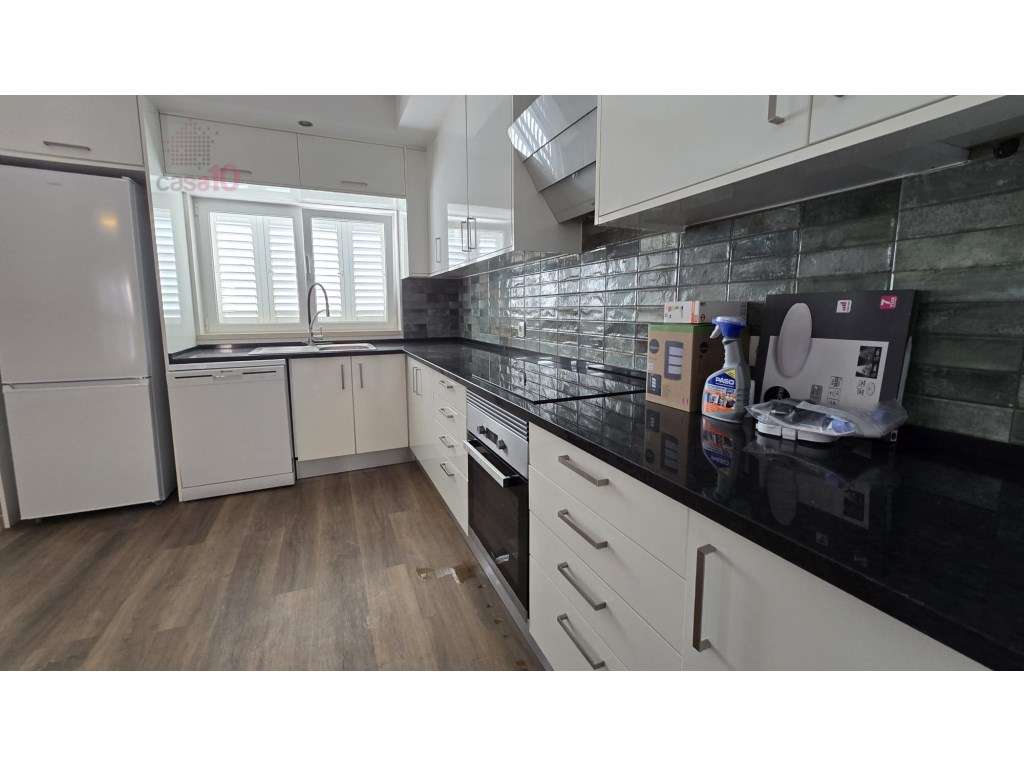 Excelente Moradia V4 para arrendar em Alcochete - Grande imagem: 4/29