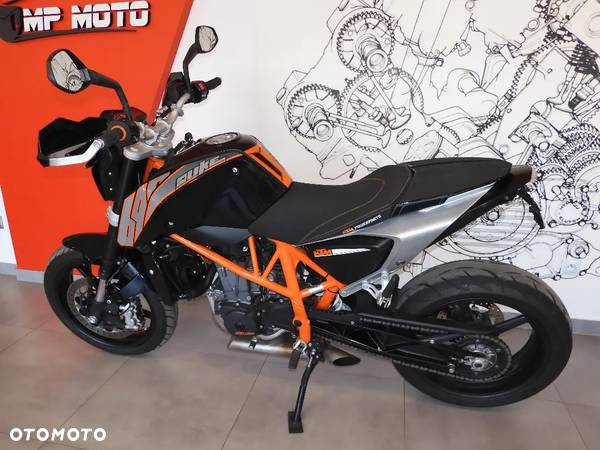 KTM Duke - 23