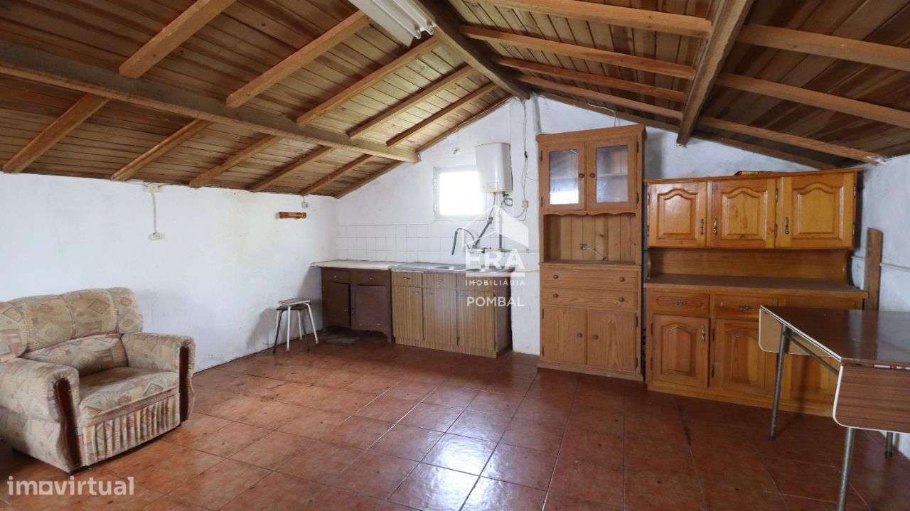 Moradia T4 localizada em Ansião - Grande imagem: 5/24