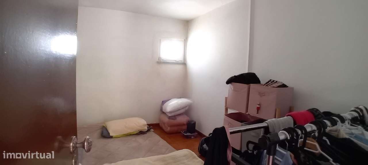 Moradia T4 em Lapaduços, Vila Verde dos Francos-13