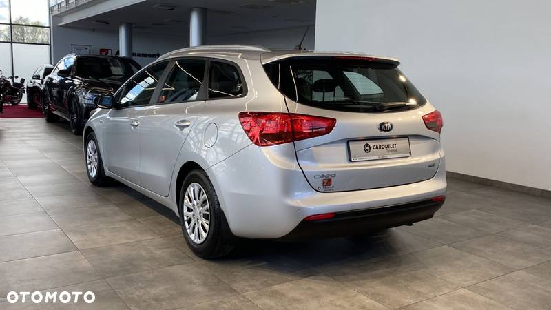 Kia Ceed - 7