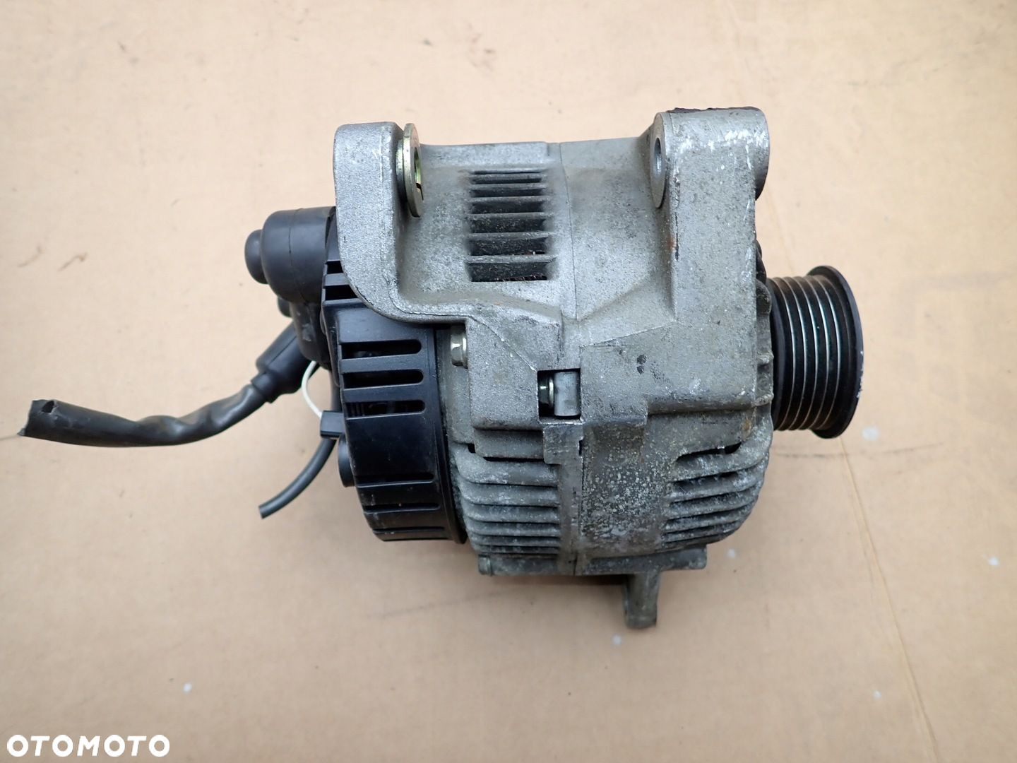 MITSUBISHI CARISMA 96- 1.9TD DIESEL ALTERNATOR - 4