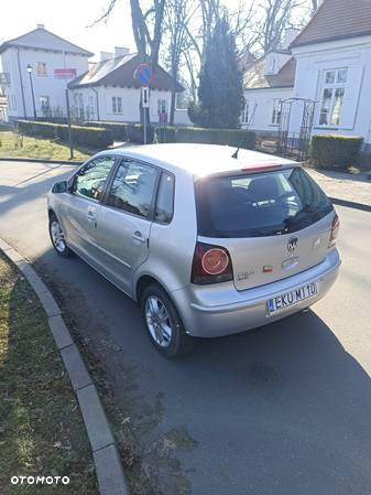 Volkswagen Polo - 4