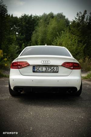 Audi A4 2.0 TDI DPF multitronic S line Sportpaket - 3