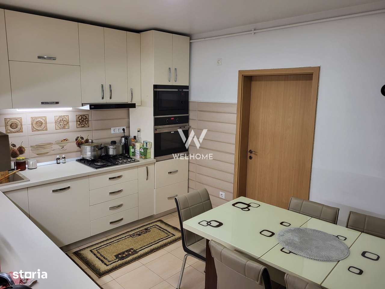 Casă cu piscină interioară -Turnișor-0