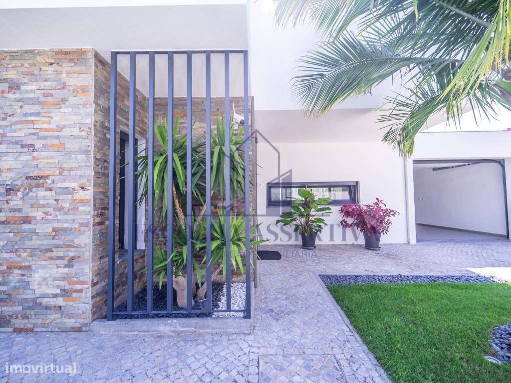 BLACK FRIDAY - PREÇO ABAIXO DE MERCADO! Venha visitar a sua nova ca...-3