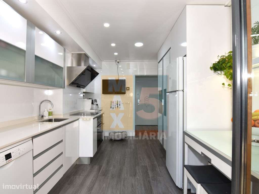 T3 Urb. Almirante terraço 38 m2- Futuro metro a 3 min (a pé), estac...-6
