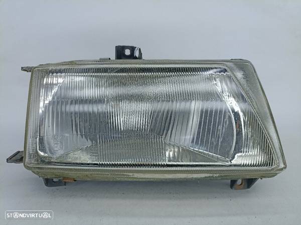 Optica Farol Direita Drt Seat Ibiza Ii (6K1) - 1