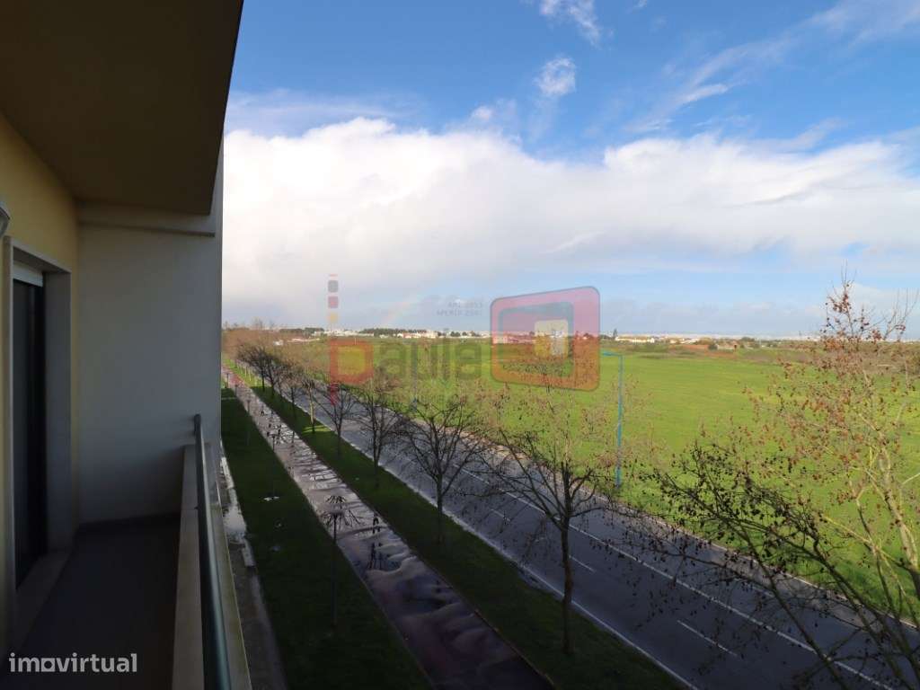 APARTAMENTO T2 - JANELAS DO PARQUE - MONTIJO-7