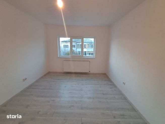 Apartament trei camere - Zona Urban Bistro - Renovat complet-0