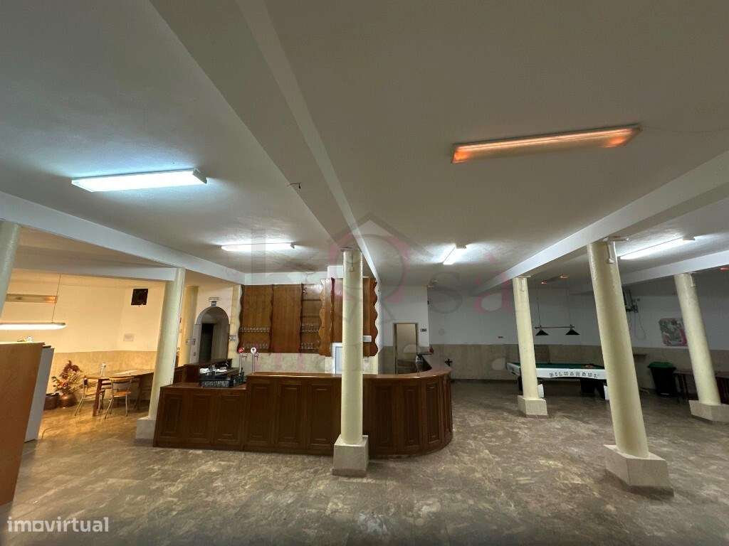 Prédio a venda com restaurante e habitação, à venda em SInes-20