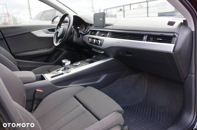 Audi A4 2.0 TDI Quattro S tronic - 26