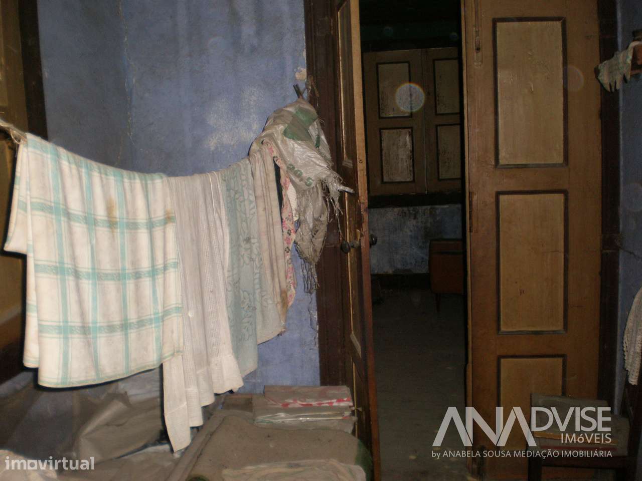 Moradia para Restaurar T2 Venda em São João de Lourosa,Viseu - Grande imagem: 4/10