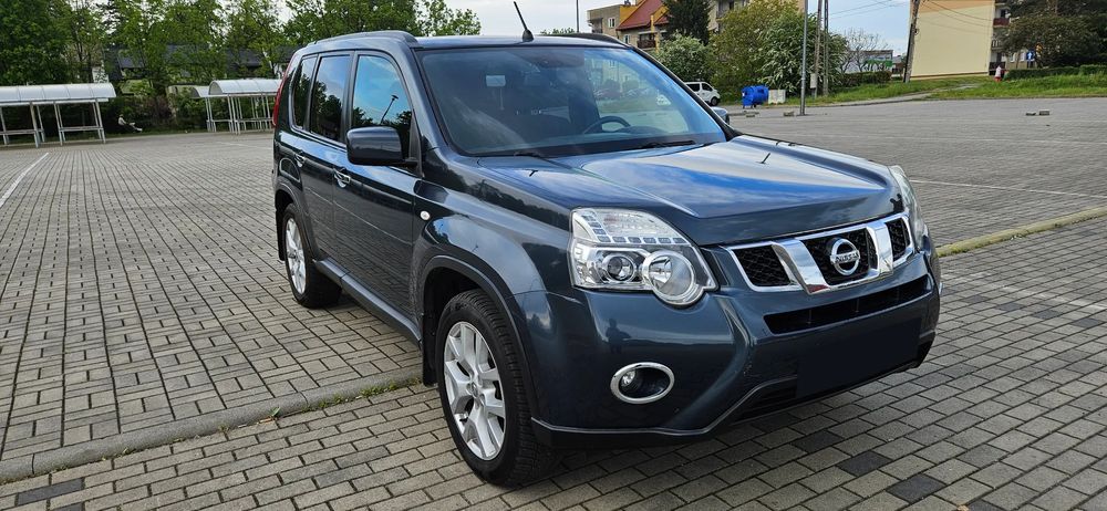 Nissan X-Trail II 2.0 dCi 4x4 DPF Platinum 2011