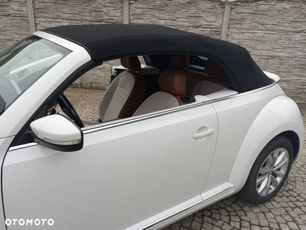 Volkswagen Beetle 2.5 - 27