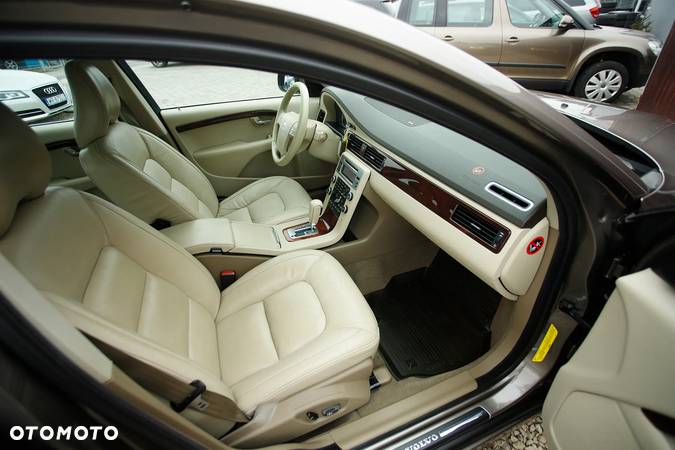 Volvo S80 3.2 AWD Summum - 31