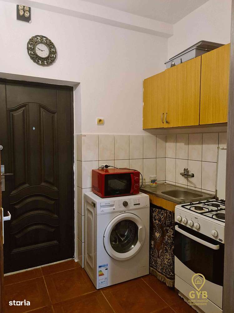 Garsoniera de vânzare - zona Decebal,  Splaiul Crișanei-4