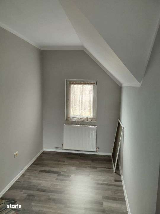 Casa şi teren Piatra Neamt, ieşirea spre Dumbrava Roşie-5