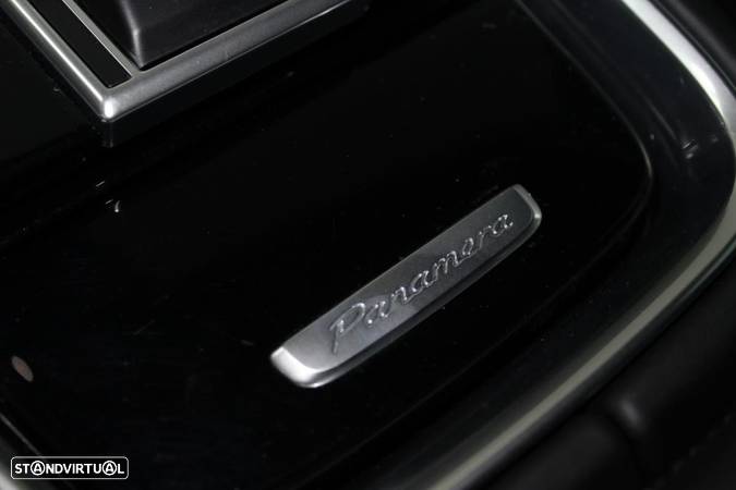 Porsche Panamera Sport Turismo Turbo S E-Hybrid - 44