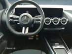 Mercedes-Benz GLA 180 - 12