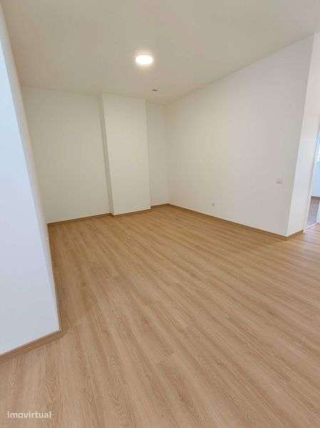 Apartamento T2 Riba de Ave Remodelado - Grande imagem: 5/12