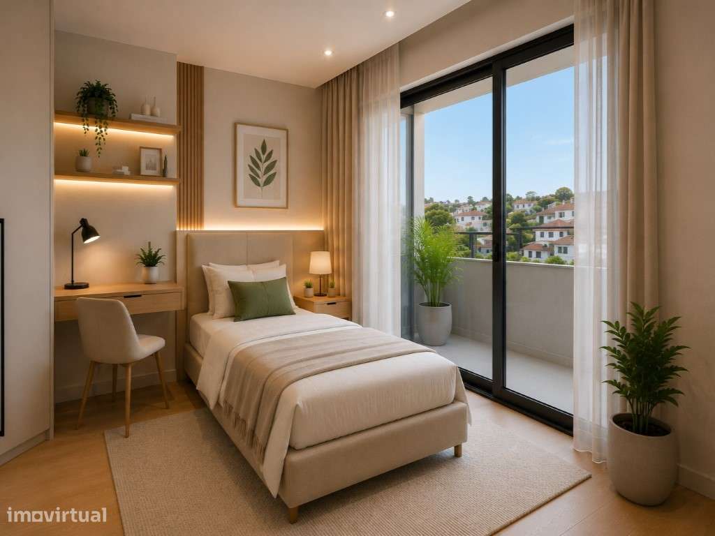 Apartamento T2 num segundo andar com suite, closet, varandas e chur...-5