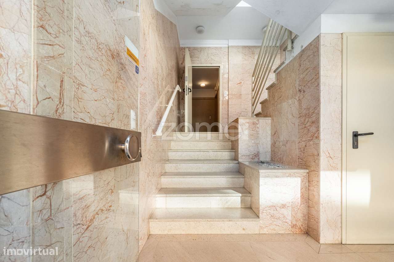 Apartamento T1 em Leça da Palmeira – Perto da Praia - Grande imagem: 2/28