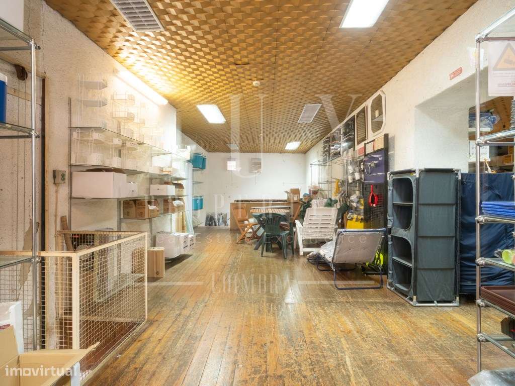 Prédio | Rua da Fornalhinha, Coimbra - Grande imagem: 3/18