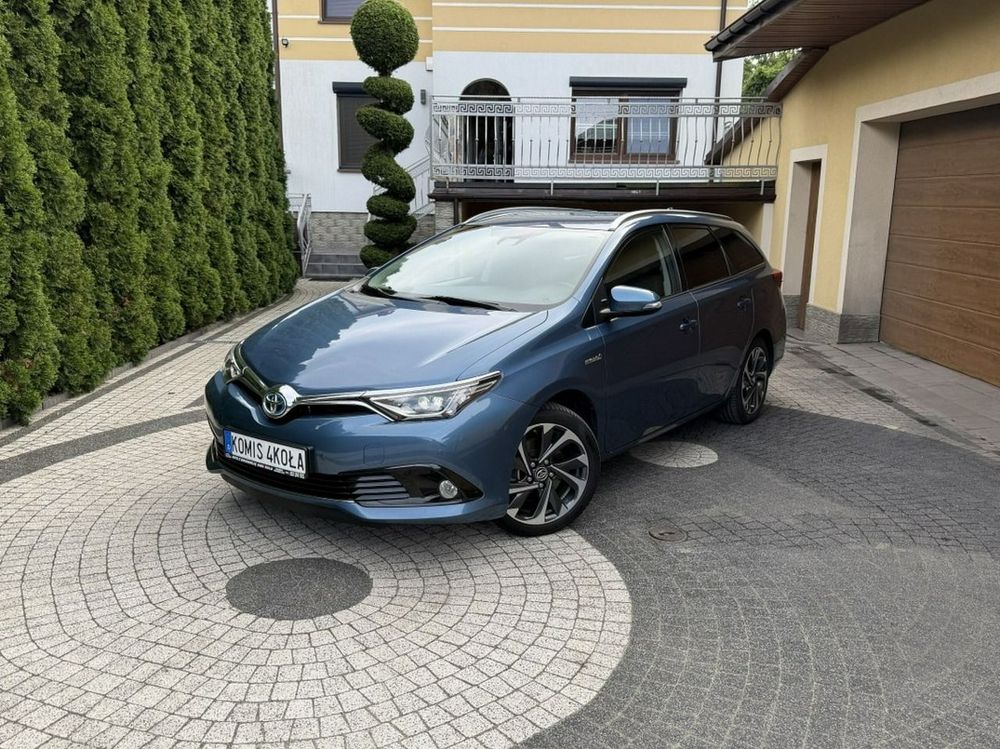 Toyota Auris II (2012-) 2015