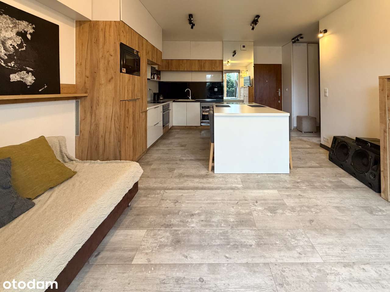 Dwa pokoje | ogródek 26 m2 | Metro-3