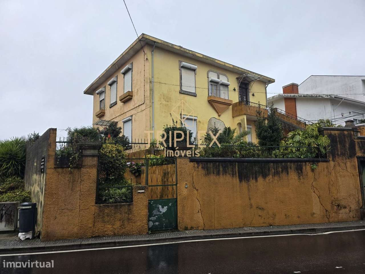 Moradia T6 para recuperar - Grande imagem: 5/10