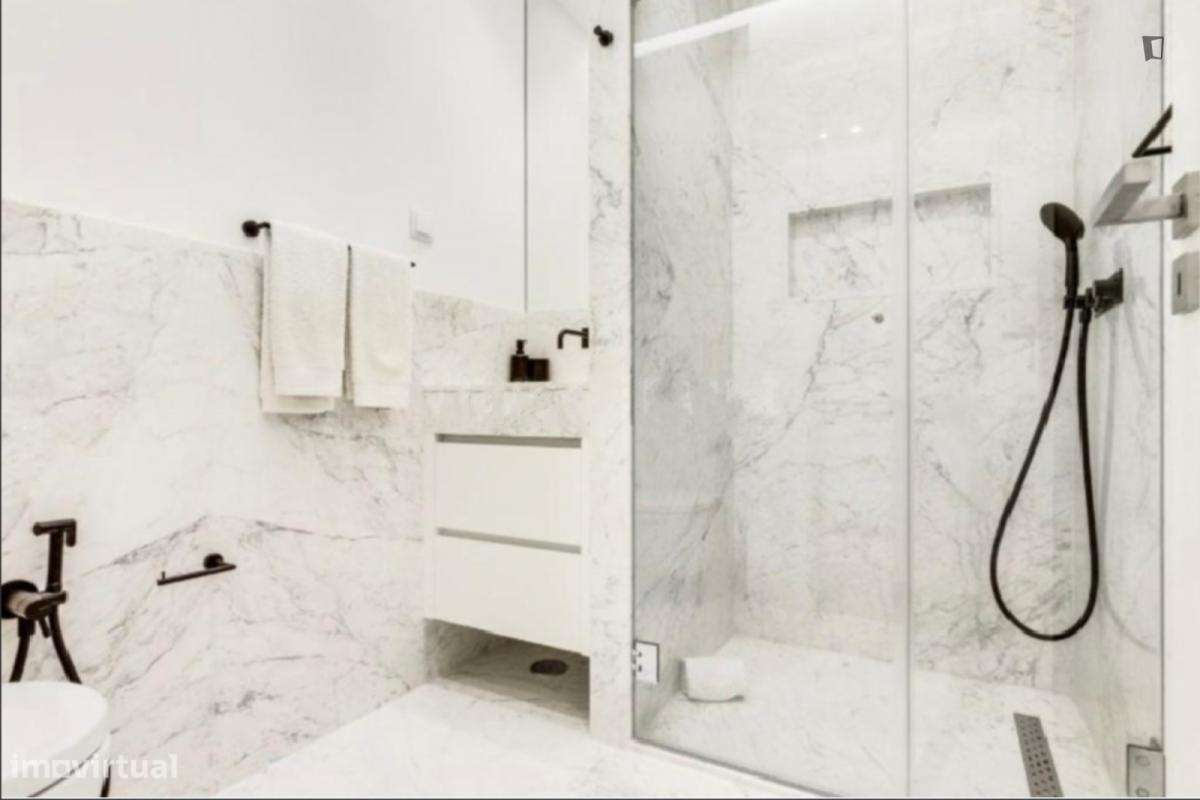 Apartamento com 2 quartos - localizado em Princípe Real Lisbon - Grande imagem: 4/7