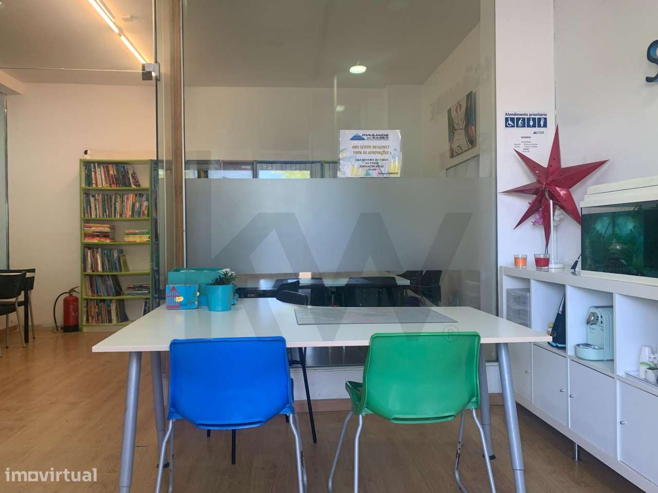 Espaço Comercial de 68m2 no Centro da Ramada: Comece ou Continue um Ne - Grande imagem: 5/25