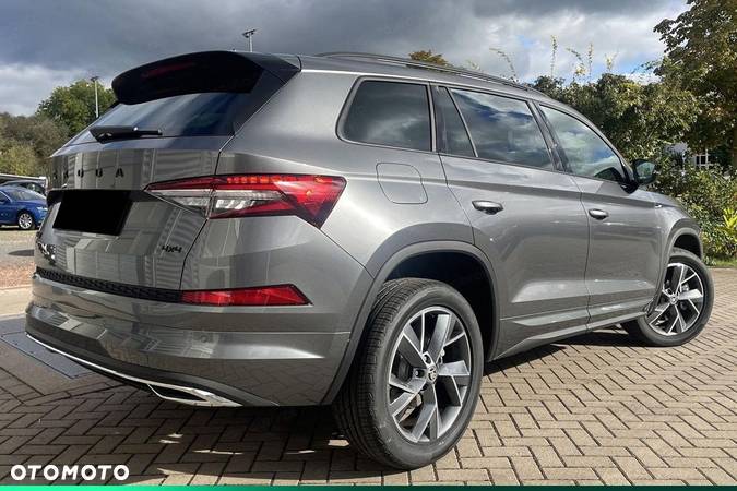 Skoda Kodiaq 2.0 TSI 4x4 Sportline DSG - 5