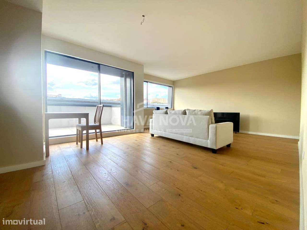 T2 no Último Piso Como Novo - Jardim das Camélias - Grande imagem: 5/25