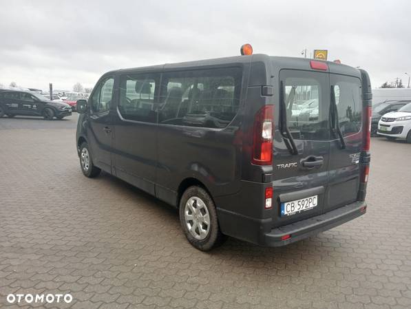 Renault Trafic SpaceClass 2.0 dCi - 3