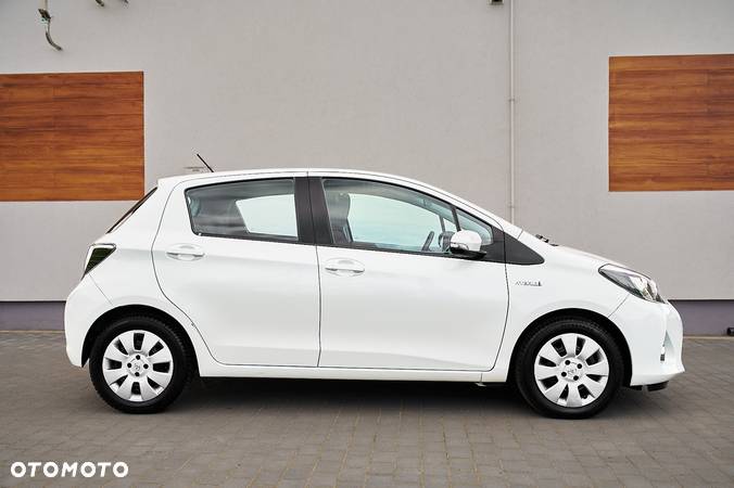 Toyota Yaris - 13