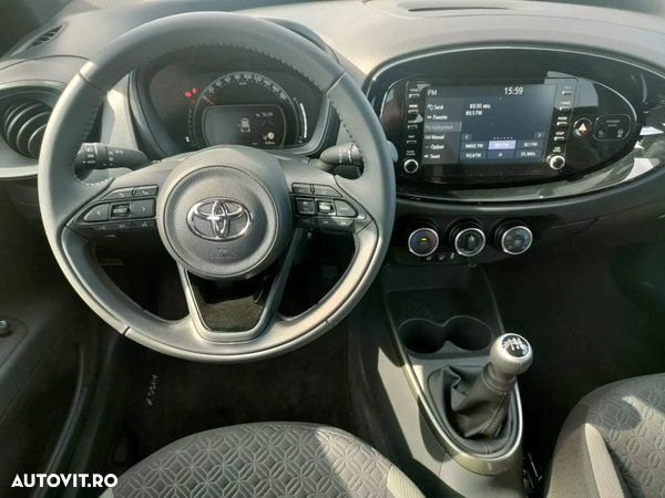Toyota Aygo X - 9